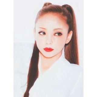 年齢に合わない格好をしても似合っている有名人