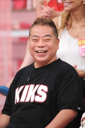年齢に合わない格好をしても似合っている有名人