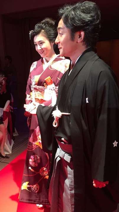 藤原紀香と片岡愛之助の挙式 引き出物は8万円以上の「水素の機器」か