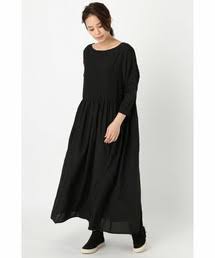 同じ服や小物を色違いで買いますか？