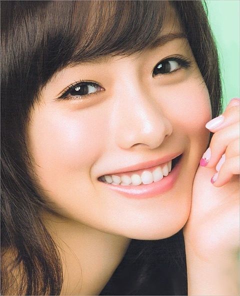 伊調馨は石原さとみ似?「かわいい」の声多数