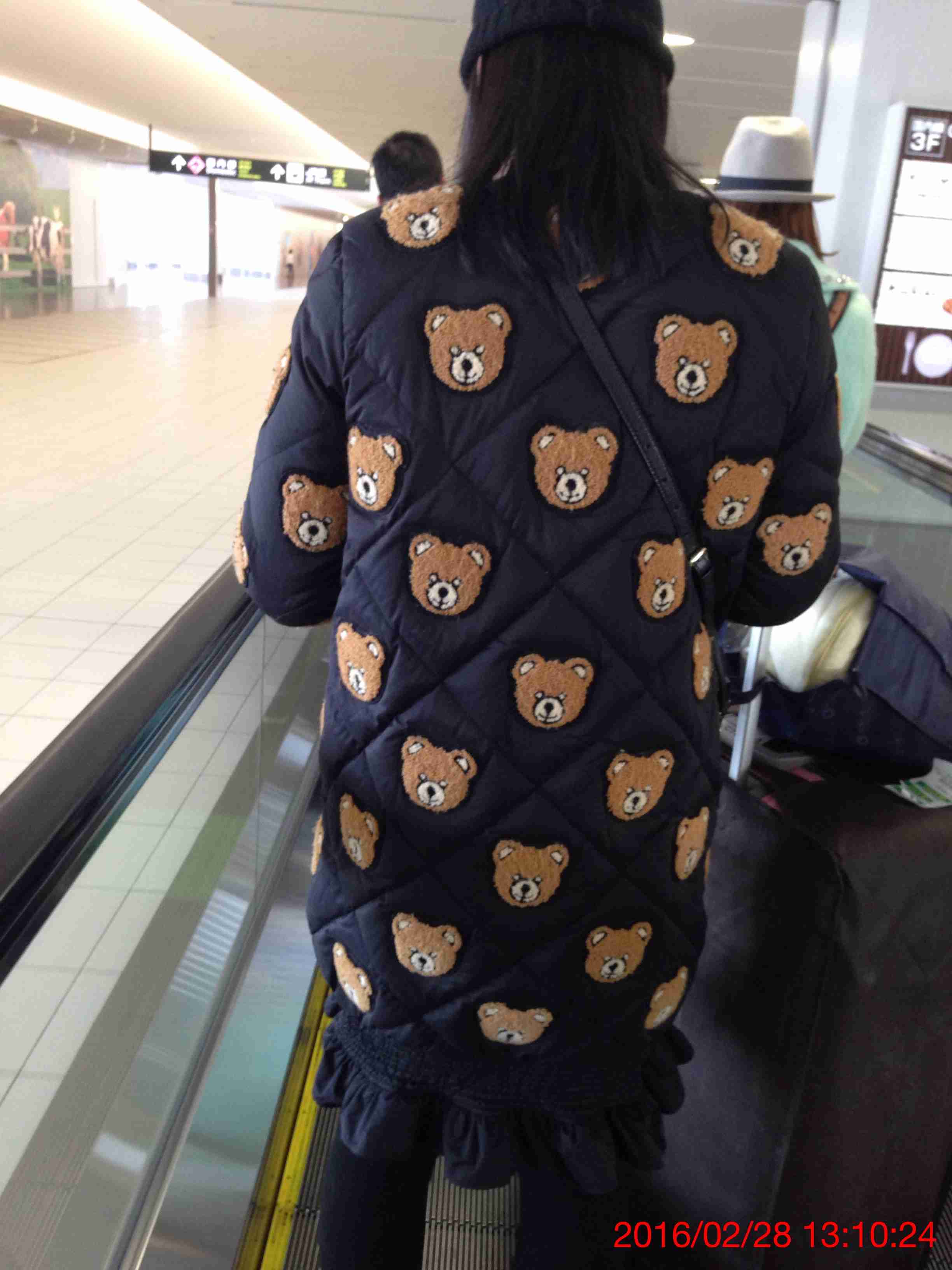 【画像】ユニークな柄の服