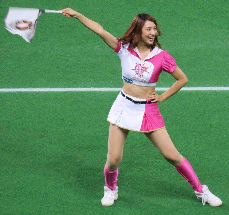 カッコイイ女の子の画像ください！