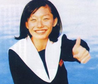 黒目が小さい芸能人