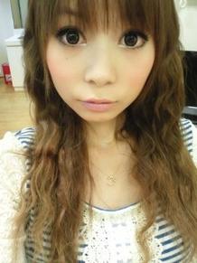 黒目が小さい芸能人
