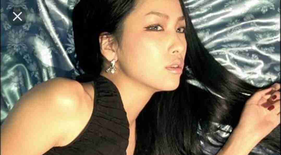 中島美嘉がアップした打ち上げ写真がちょっと怖い…この金髪美女って中島さん!?