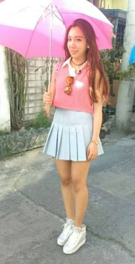 ざわちんがキャバ嬢に 胸元SEXY“キャバちん”に指名殺到