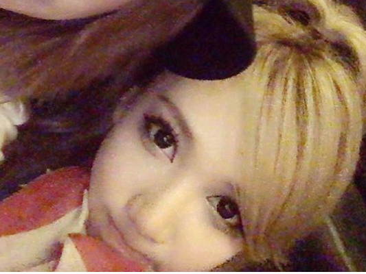 ざわちんがキャバ嬢に 胸元SEXY“キャバちん”に指名殺到