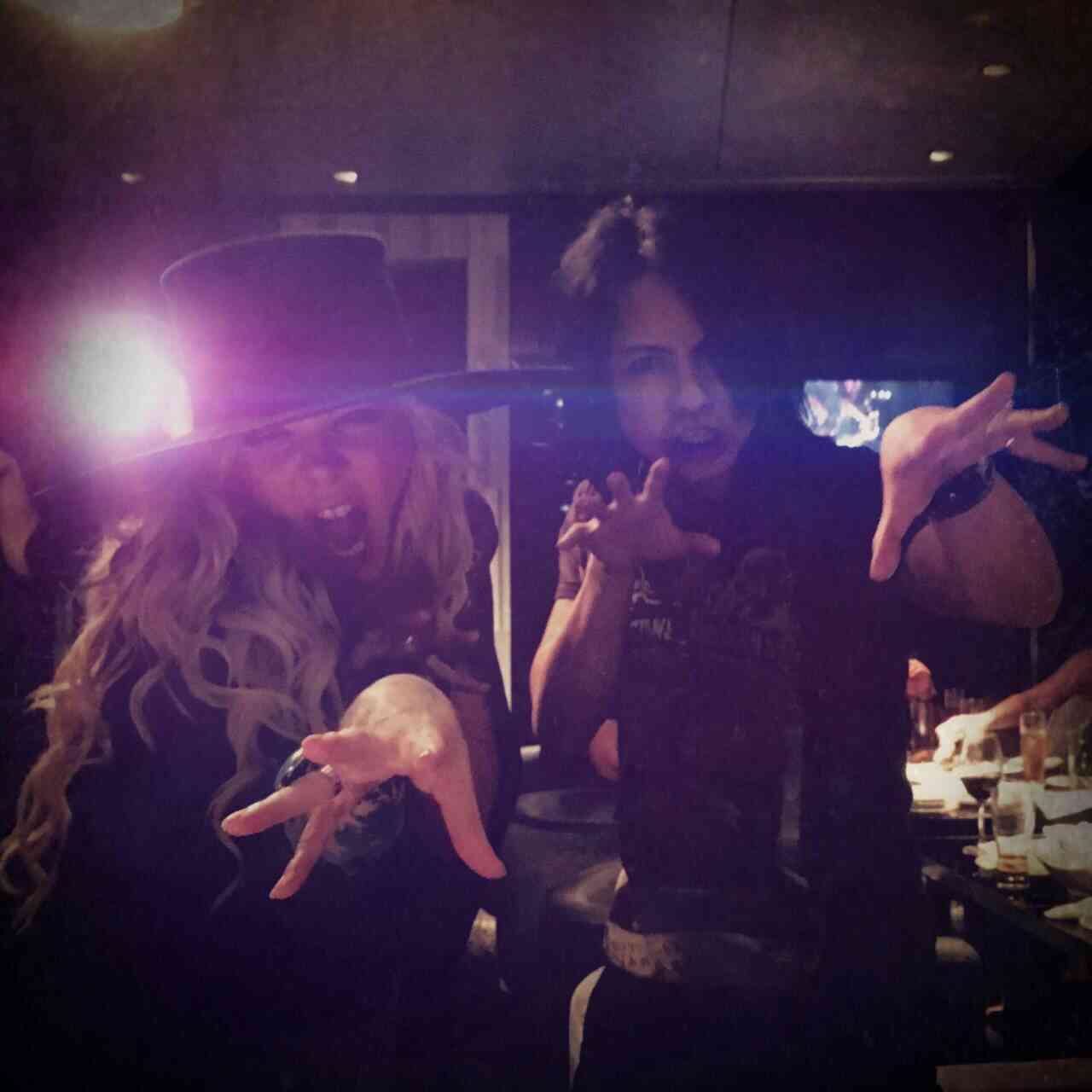 HYDEの美貌に、海外ファンも感嘆！「奇跡の47歳」