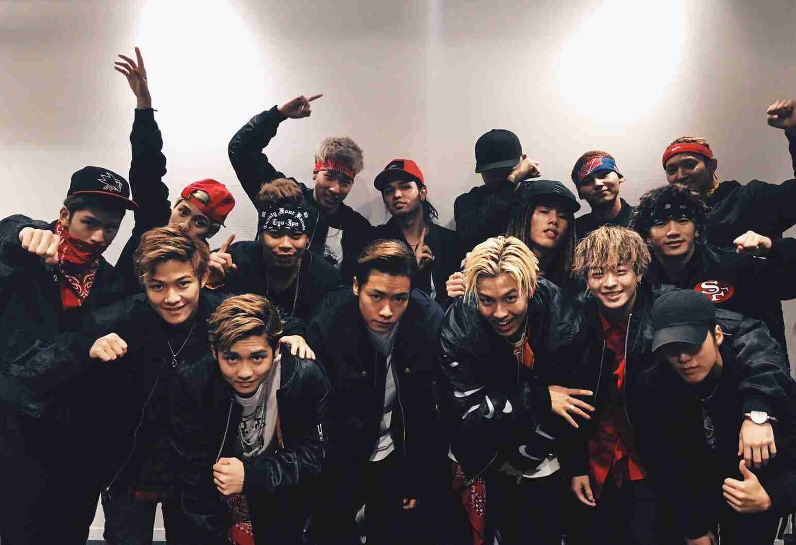 EXILEデビュー15周年、メンバー全員で祝福 ファンへメッセージ