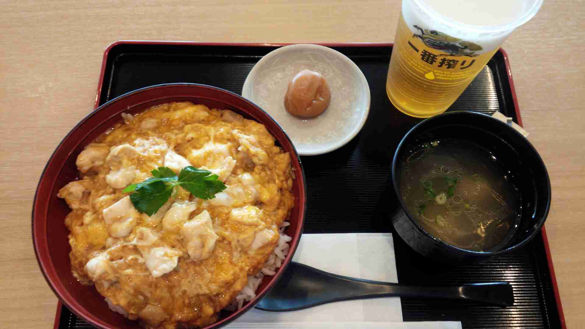 親子丼すきな人〜！