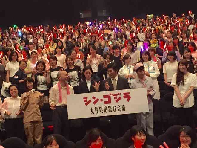 不況を実感すること