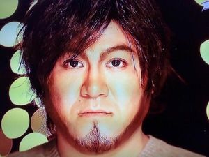 修正しすぎて誰か分からない画像