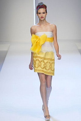 リボンをつけた画像を貼るトピ