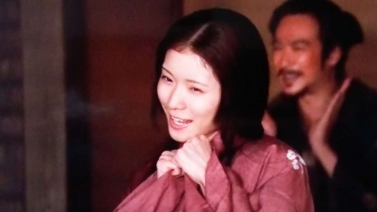 松岡茉優“水族館ガール”が一日館長に　“相棒”を間違える