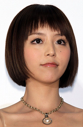 留学を終えた平野綾が劇的イメチェン！全編歌のみのミュージカルにも挑戦