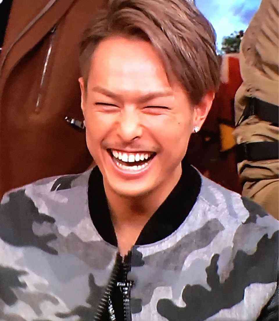 イケメンの笑顔の画像下さい
