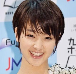 美人女優の笑顔の画像を貼るトピ