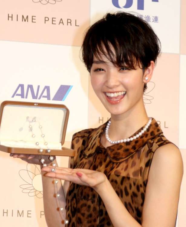 美人女優の笑顔の画像を貼るトピ