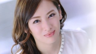 美人女優の笑顔の画像を貼るトピ