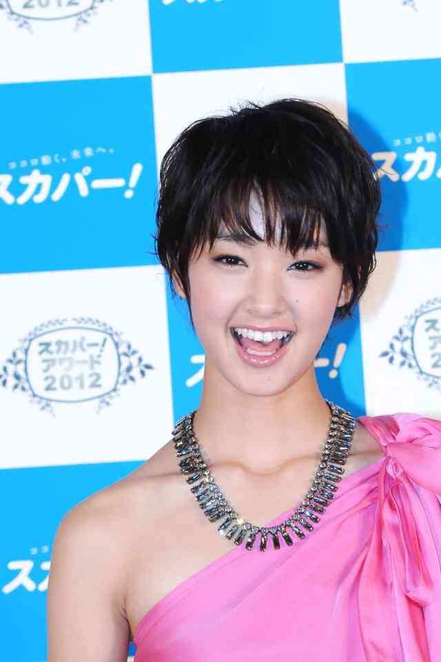 美人女優の笑顔の画像を貼るトピ