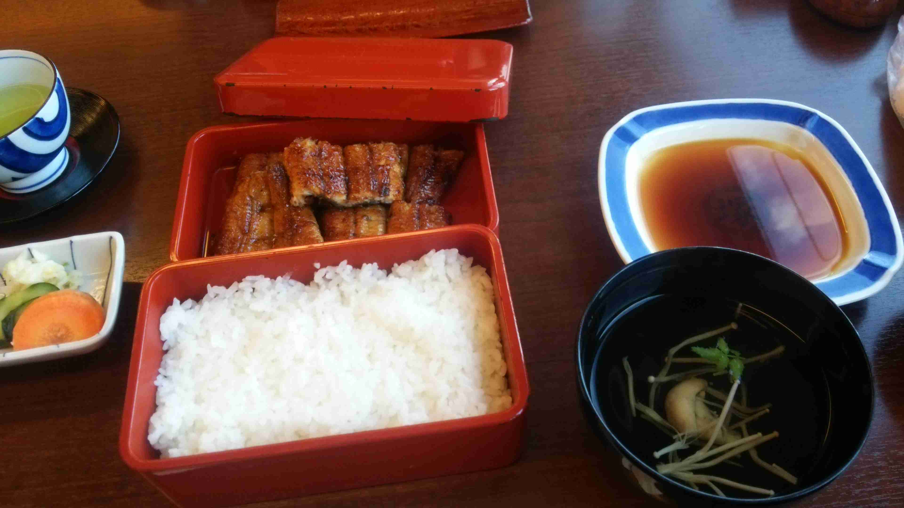旅行先で訪れた美味しいお店