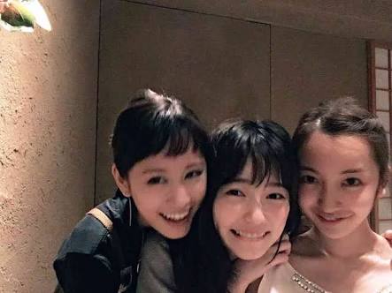 【画像トピ】女性有名人のオフショット