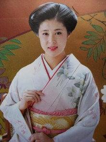 和装が似合う芸能人