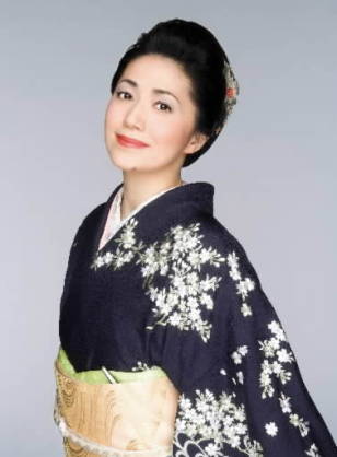 和装が似合う芸能人