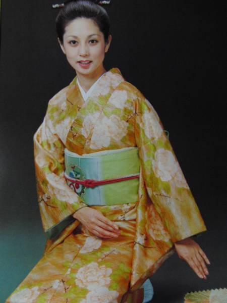 和装が似合う芸能人