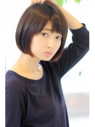 自分の顔の特徴を書くと誰かが似た人の画像を探してきてくれるトピ