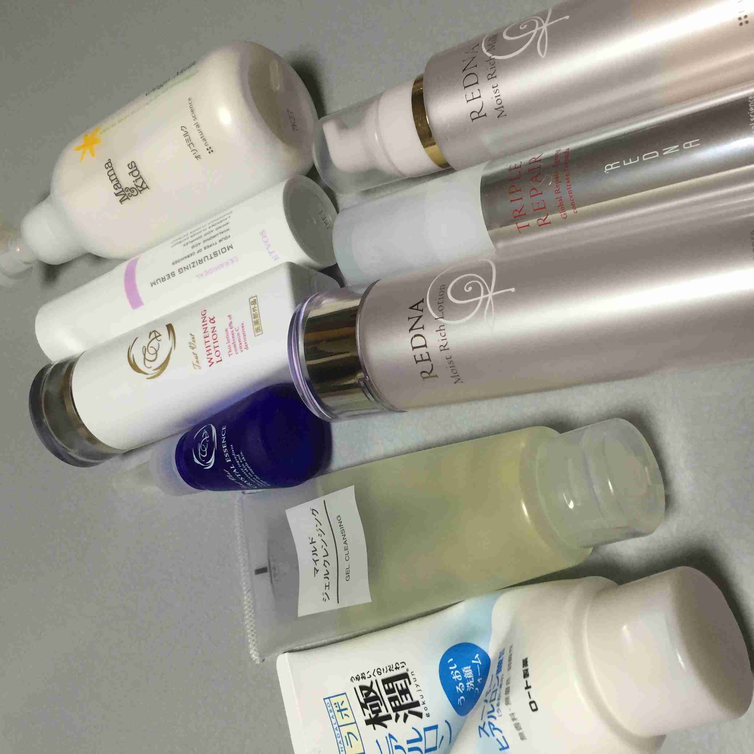 スキンケア用品のレギュラーを見せてください！