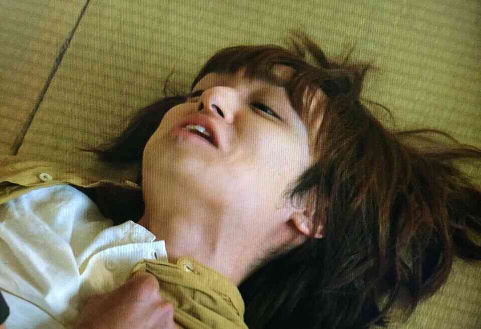 女子中学生に2千円払い、顔にだ液を垂らしてもらった疑いでバス運転手逮捕