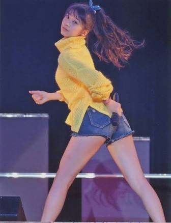 現役女性アイドルで一番可愛いと思う人は誰ですか?