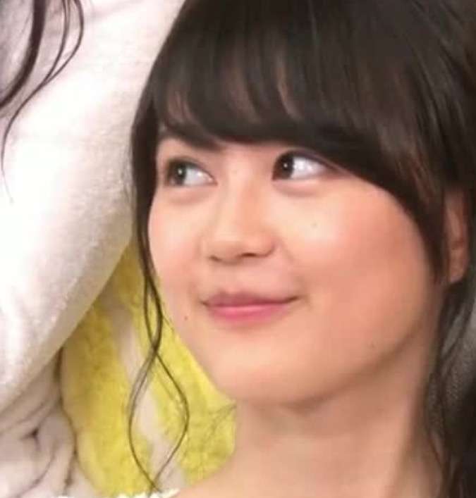 現役女性アイドルで一番可愛いと思う人は誰ですか?
