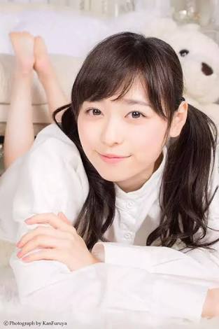 現役女性アイドルで一番可愛いと思う人は誰ですか?