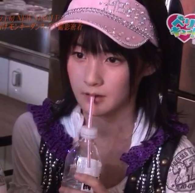 現役女性アイドルで一番可愛いと思う人は誰ですか?