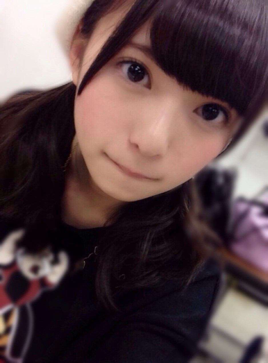 現役女性アイドルで一番可愛いと思う人は誰ですか?