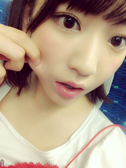 現役女性アイドルで一番可愛いと思う人は誰ですか?