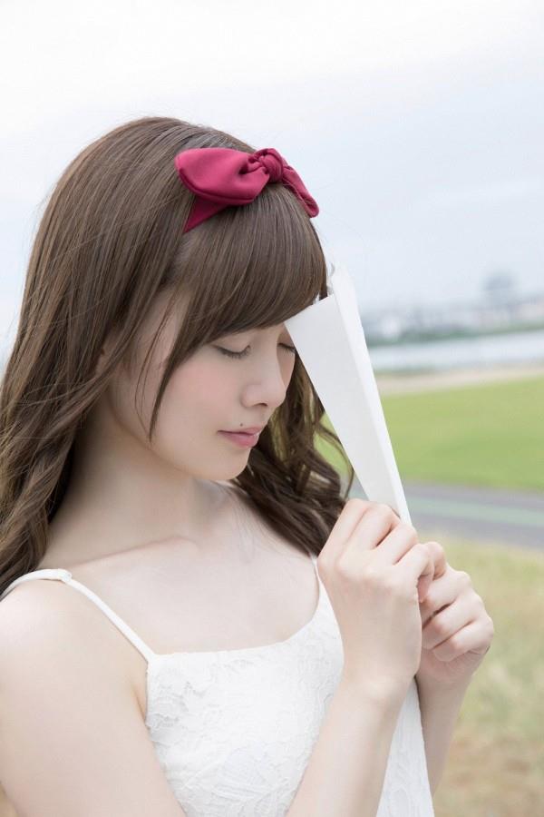 現役女性アイドルで一番可愛いと思う人は誰ですか?
