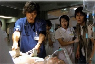 ドラマ、映画の登場人物の給料をただ予想するトピ