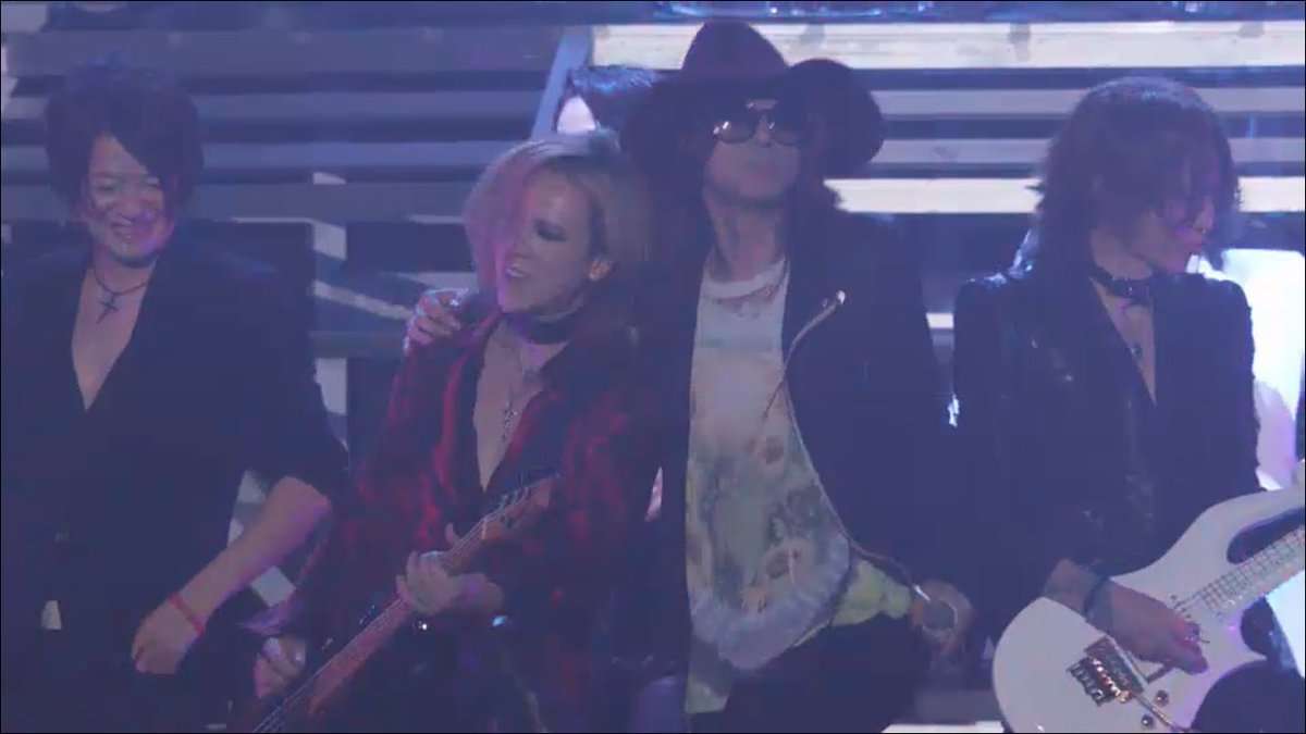 YOSHIKIがゴールデンボンバーに乱入!? 1人だけノーエアバンド「思い切りやっちゃいました」