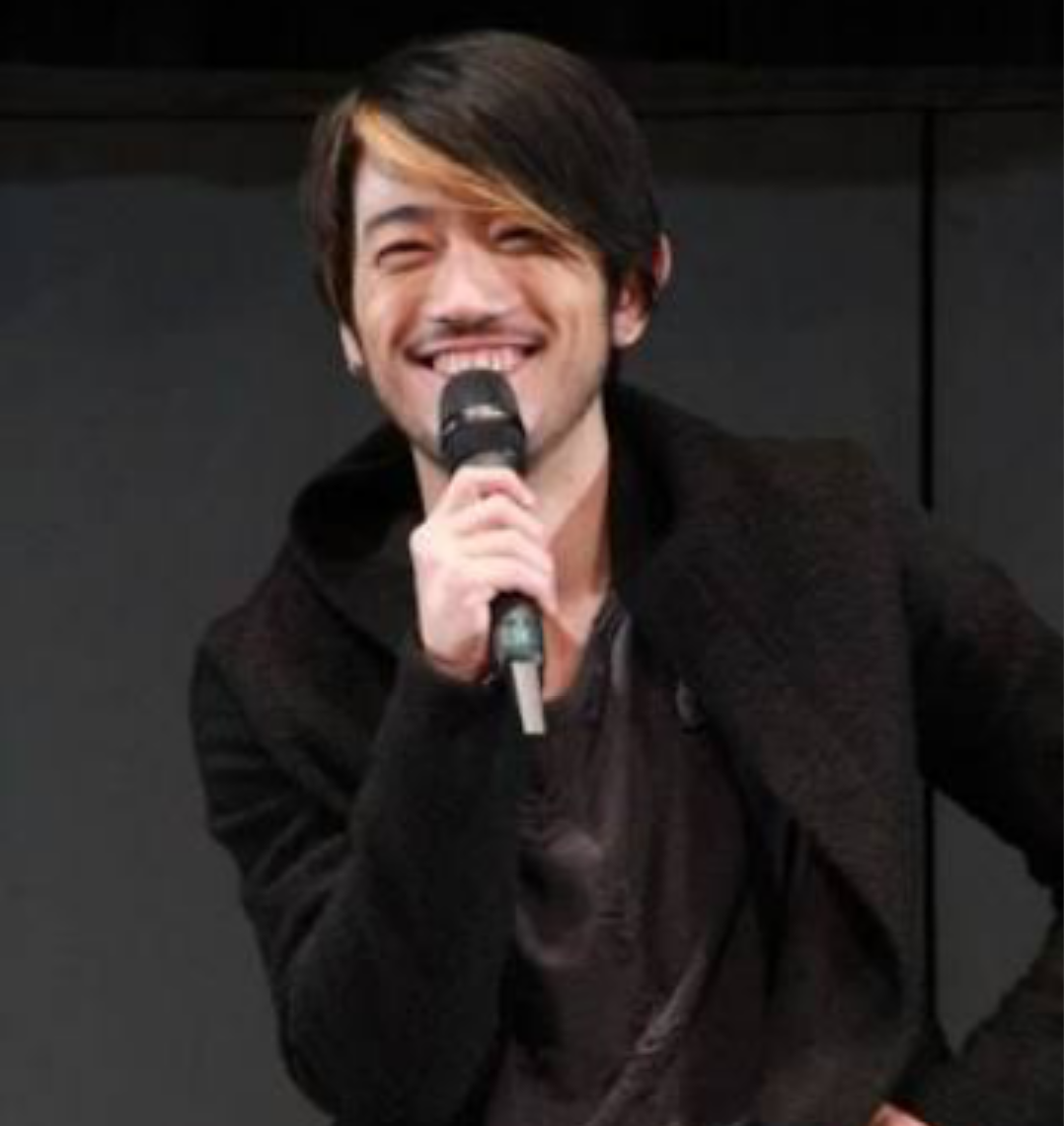 ヒゲが好きな人~!