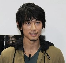 ヒゲが好きな人~!