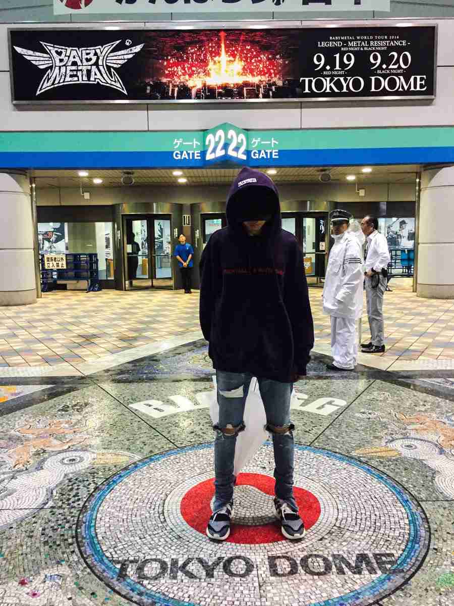 30代、秋のパーカーコーデ