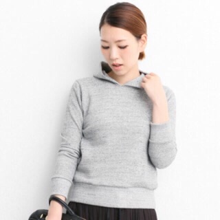 30代、秋のパーカーコーデ