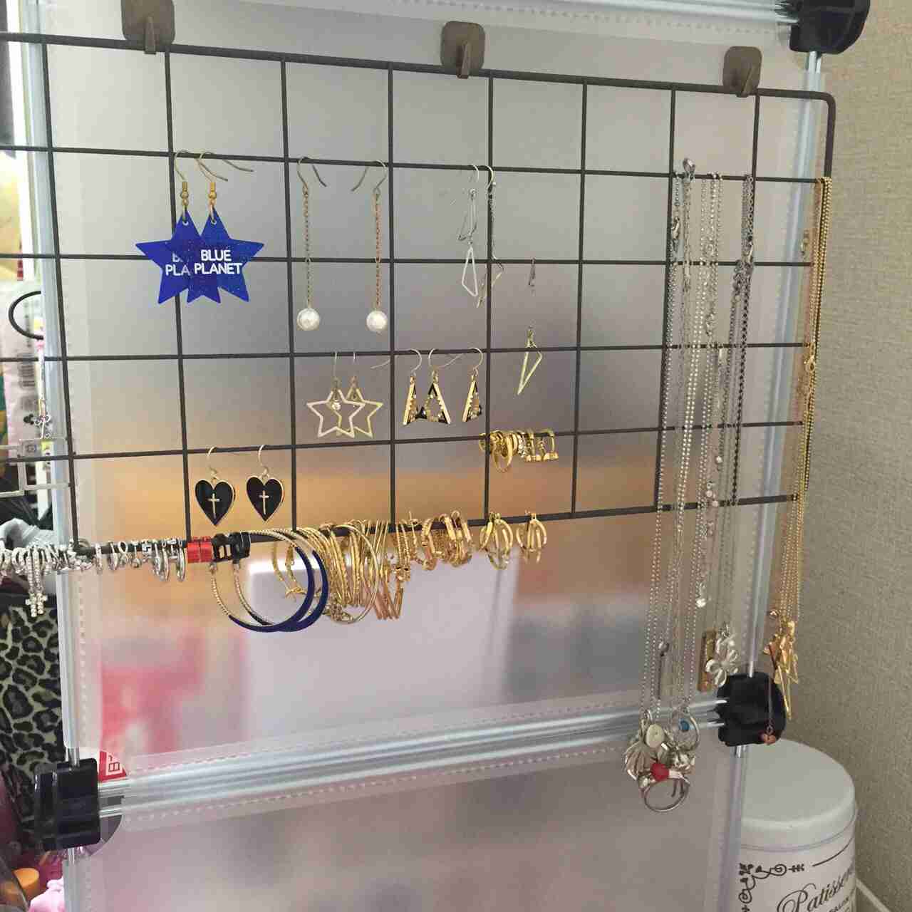 ピアスの収納