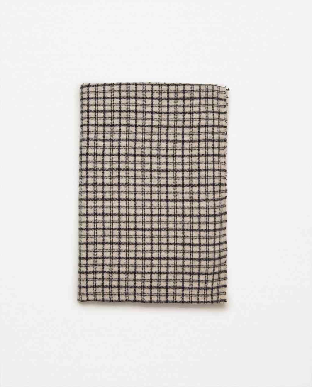 どんなマフラー（ストール）持ってますか？