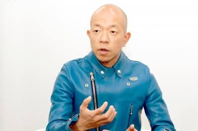 「ベストレザーニスト」佐藤隆太＆岡本玲が受賞