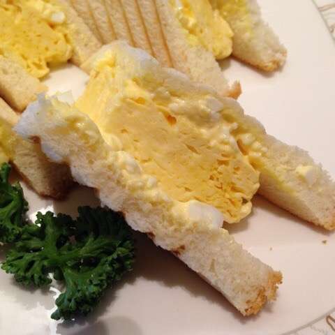 サンドイッチ好きな人!